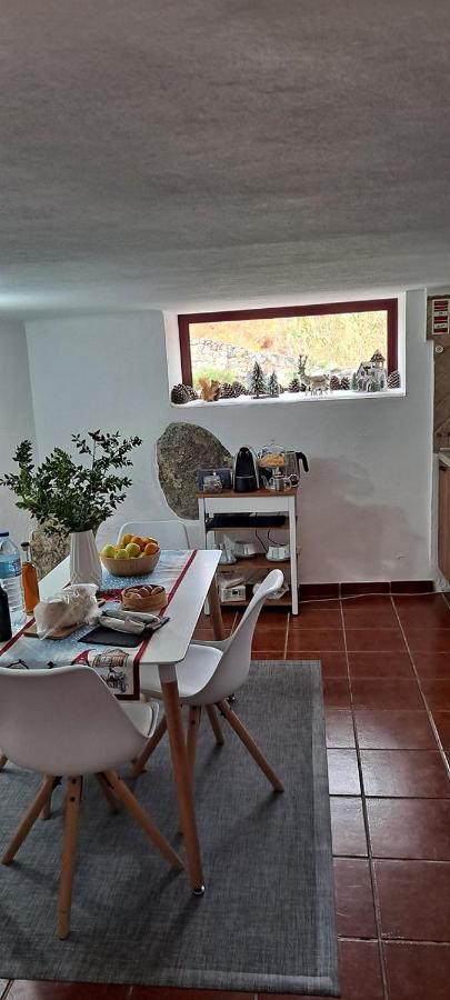 Casa Da Vizinha, Quinta Das Memorias Santo António das Areias Buitenkant foto